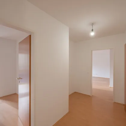 ** Ab sofort: helle praktisch aufgeteilte 2 Zimmer Neubauwohnung - Hofseitig - Thimiggasse - Nähe Gersthof ** - Bild 3