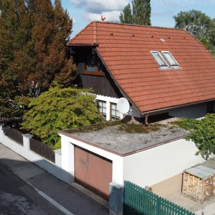 Charmantes Einfamilienhaus in hochwertiger Lage - Anlageimmobilie mit Wohnberechtigtem - Bild 2