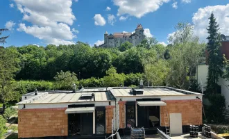 AKTIONSPREIS! Exklusive Doppelhaushälften inkl. Terrasse/Garten + Balkon! TRAUMAUSBLICK auf Burg Liechtenstein! SCHLÜSSELFERTIG!