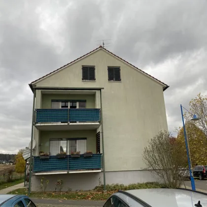 Sehr helle, vollrenovierte 92m² Eigentumswohnung mit Balkon - Bild 3