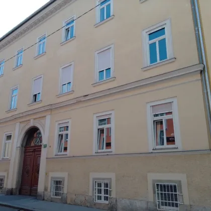 Geräumige 3 Zimmer Wohnung mit Terrasse Nähe Herz-Jesu Kirche - Bild 2