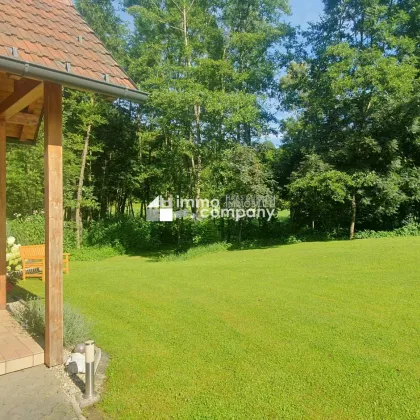 Wunderschöner Vier-Kant-Hof in ruhiger Ortsrandlage! Sie suchen ein ländliches Anwesen, mit 2 Wohneinheiten, viel Garten, Spielraum für ihre Kid`s und ihren Hund? - Bild 2