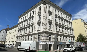 JETZT INVESTIEREN - Geräumige 1 Zimmer Wohnung beim Reumannplatz- Dachgeschossausbau