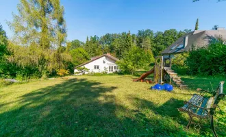 Großes Grundstück mit Haus in Top Ruhelage am Waldrand