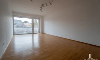 Neuwertige Wohnung mit Balkon und Carport zum Spitzenpreis!