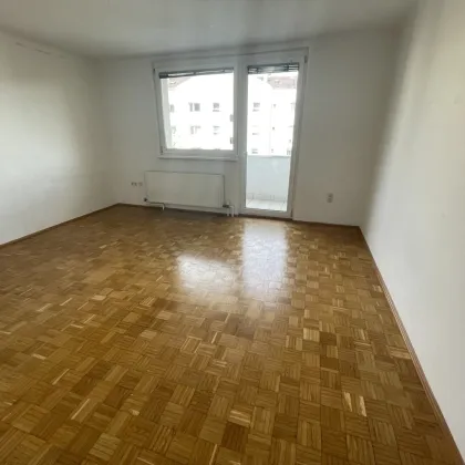 3-Zimmer Wohn(t)raum mit hohem Wohlfühlpotential ! - Bild 3