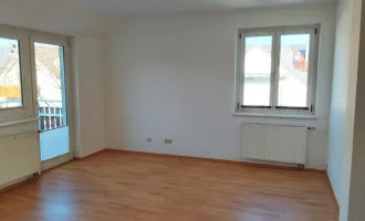 3 Zimmer Traumwohnung mit Balkon in Krummnussbaum