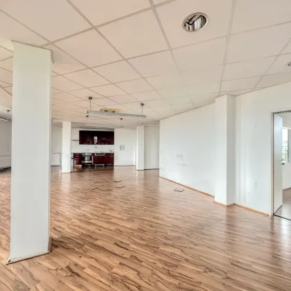 Modernes Büro mit guter Anbindung und Terrasse - Bild 3