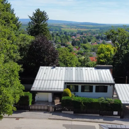 Architektenhaus in absoluter Bestlage mit traumhaftem Fernblick zu verkaufen - Bild 2