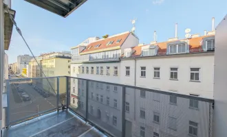 ++NEU++ Sanierungsbedürftige 2-Zimmer ALTBAUWOHNUNG mit Balkon!