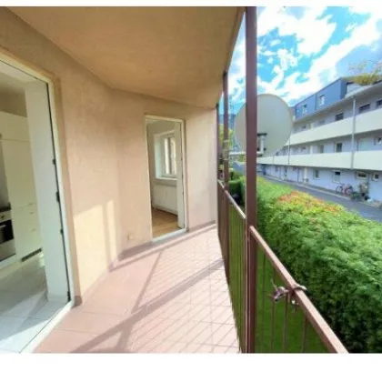 INNSBRUCK: Lichtdurchflutete 2-Zimmer Wohnung mit Balkon und eigener Garage - Bild 3