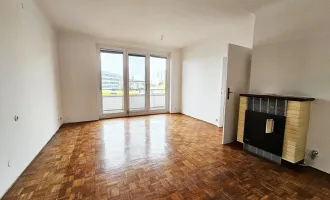 Moderne Stadtwohnung mit Loggia in zentraler Lage - 2 Zimmer!!!