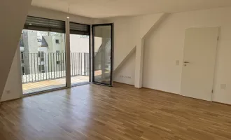 ERSTBEZUG! 3-Zimmer DG-Wohnung mit Panoramadachterrasse!