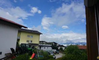 MÖBLIERTE WOHNUNG MIT BALKON, GARAGE, AAP UND ALLGEMEINGARTEN AXAMS