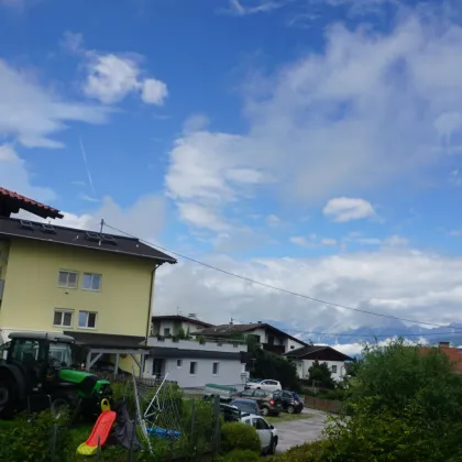 MÖBLIERTE WOHNUNG MIT BALKON, GARAGE, AAP UND ALLGEMEINGARTEN AXAMS - Bild 2