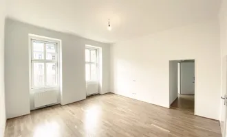 NEU! ALTBAU TRIFFT MODERNE! Perfekte, WG-Geeigente 3-Zimmerwohnung in topsaniertem Haus!