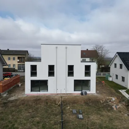 Modernes Wohnen mit Seeblick, ausgezeichnete Grundrisse - perfekte Verkehrsanbindung! - Bild 3