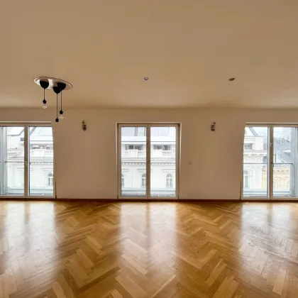 Dachgeschoßmaisonette Nähe Schottenring - Bild 2