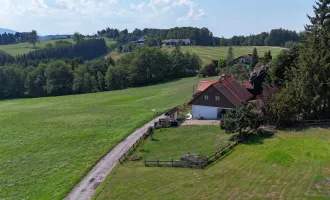 Atemberaubender Fernblick bis Rax und Schneeberg in ländlicher Idylle