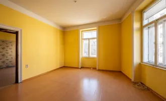 ++NEU++ Sanierungsbedürftige 3-Zimmer Altbau-Wohnung mit viel Potenzial!