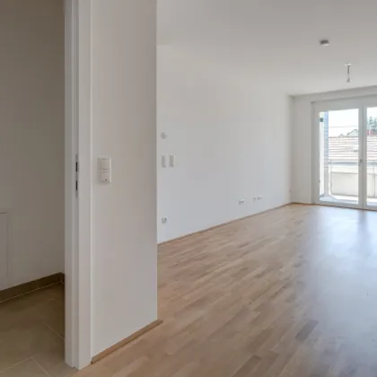 Moderne Traumwohnung in Deutsch-Wagram - Erstbezug, 2 KFZ Abstellplätze, Loggia, 3 Zimmer, 78.55m² - PROVISION BEZAHLT DER ABGEBER - Bild 3