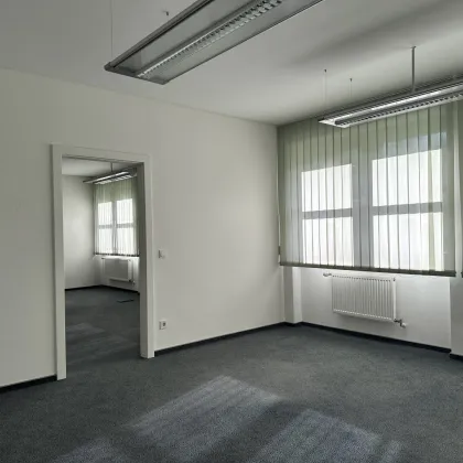 Büroflächen an Top-Standort im Zentrum von Oberndorf - Bild 2