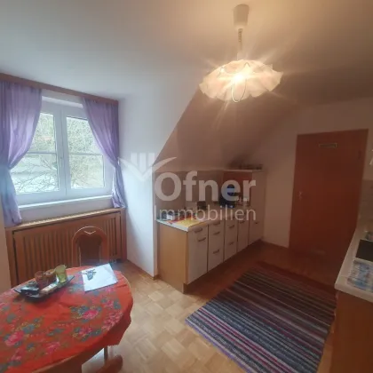 Gut geschnittene Pärchen-Wohnung mit Balkon - Bild 2