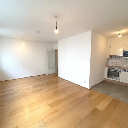 Ottkring! Hübsche 2-Zimmer Wohnung inkl. Tiefgaragenplatz! - Bild 2