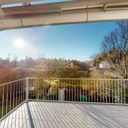 SOMMER, SONNE, SONNENSCHEIN: Hell & freundlich, Balkon, 2 Bäder, Carport - was will man mehr? Gleich anfragen und begeistern lassen! - Bild 2