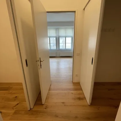 Unbefristete 2 Zimmer Wohnung mit Küche in einem wunderschön restaurierten Wohnhaus - Bild 2