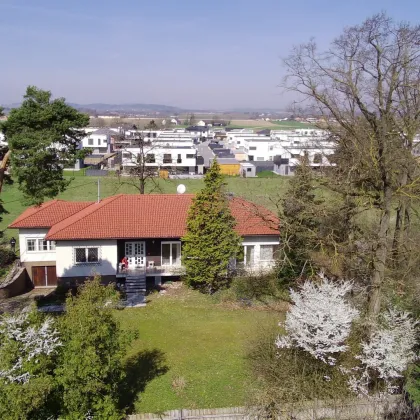 JETZT ANFRAGEN - großes bebautes Grundstück mit viel Potential und geräumigem Einfamilienhaus - Bild 3