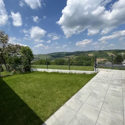 Modernes Wohnen in idyllischer Lage: Doppelhaushälfte mit Garten, Balkon & Terrasse in Altlengbach, NÖ. - Bild 2