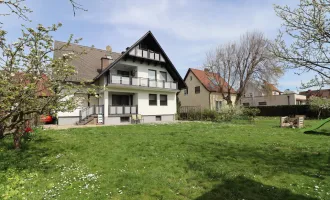 Großzügiger Familientraum mit Spielplatz