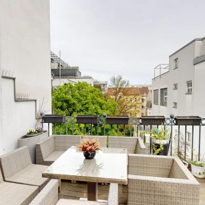 A rare gem: 280m2 // 5 bedrooms // 3 bathrooms // 1 garage // 2 balconies & much more in the middle of Landstraßer Hauptstraße - Bild 3