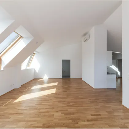 Erstbezug nach Fertigstellung: klimatisiertes 1,5 Zimmer Loft mit Terrasse und herrlichem Fernblick - Bild 3