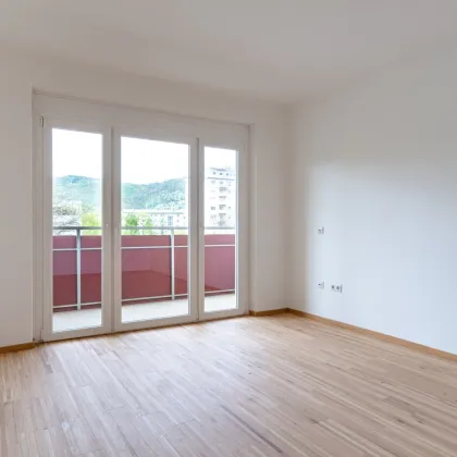 GROßZÜGIGE 2-ZIMMER-WOHNUNG MIT LOGGIA - Bild 3