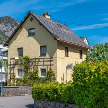 Wohnhaus mit separater Einliegerwohnung in sonniger Lage von Ebensee am Traunsee - Bild 2