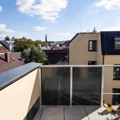 2-Zimmer Dachgeschosswohnung mit innenhofseitigem Balkon - Bild 3