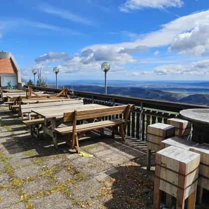 Gastrofläche mit riesiger Terrasse und spektakulärem Fernblick - Toplage im Naturpark Hohe Wand - Bild 2