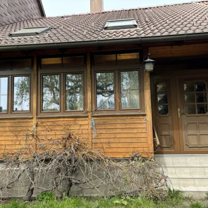 Ein-bzw, Zweifamilienhaus mit Wintergarten, Kachelöfen, einigen Nebengebäuden, großer Garten in Stoob zu kaufen - Bild 3