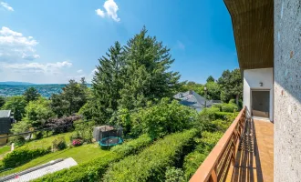 Einfamilienhaus mit traumhaften hellen Wohnbereichen, Blick ins Grüne und in absoluter Ruhelage