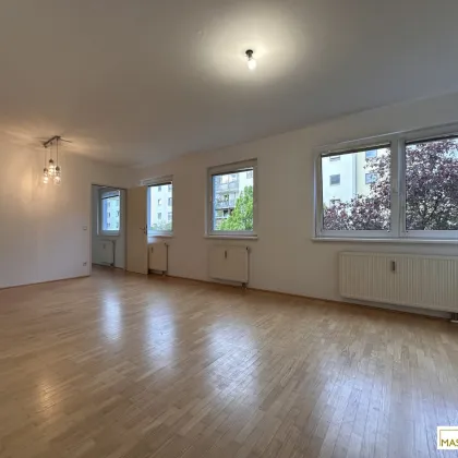 PROVISIONSFREI --- Beeindruckende 2 Zimmer Wohnung in Ruhelage - Optimale Raumaufteilung & perfekt für Singles/Pärchen /// 899,-- € - Bild 2