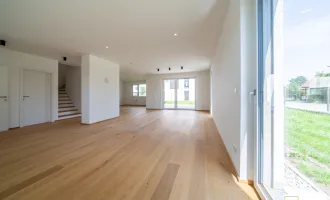 *NEU* Einfamilienhaus mit 283 qm Rasenfläche!