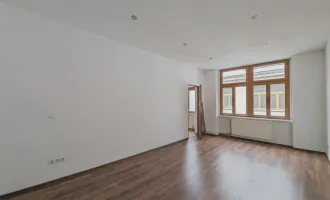 ++Hofseitig++ Tolle gepflegte 2-Zimmer Altbau-Wohnung in absoluter Ruhelage, viel Potenzial!