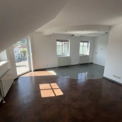 Traumhaftes Dachgeschoss-Refugium in Kematen: 72.11m², 3 Zimmer, Balkon - Perfekt gepflegt für 149.000€! - Bild 2