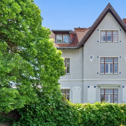 Jugendstil trifft Moderne - repräsentative Villa mit viel Platz - Bild 2