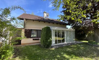 massives Ferienhaus mit Wintergarten und Carport auf Pachtgrund zu verkaufen