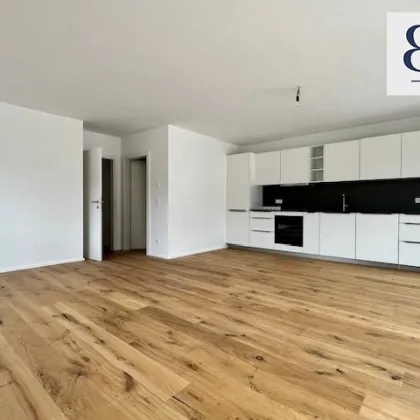 Exklusives Wohnen in Mattsee! - Seenähe! 4 Zimmer Wohnung + Balkon + 2 TG-Plätze - Bild 2