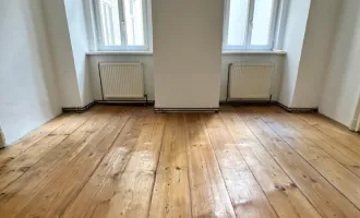 130m² Altbauwohnung im Servitenviertel, mit 7 Zimmern, sanierungsbedürftig für € 979.000.-