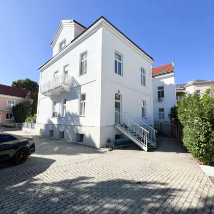 DACHGESCHOSSWOHNUNG MIT BALKON MÖGLICHKEIT IM VILLEN COTTAGE - BEFRISTET VERMIETET - GEMEINSCHAFTSPOOL -  NEU RENOVIERTES HAUS - Bild 2